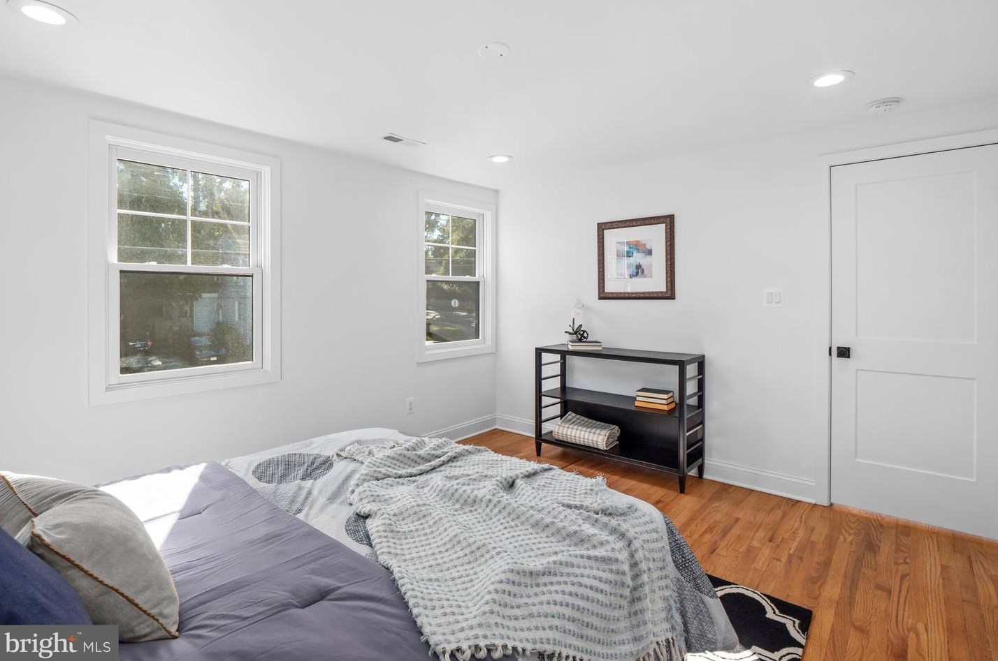 924 Lebanon St, Arlington VA  22205-1434 exterior