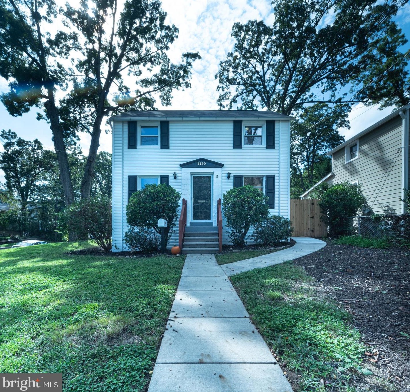 1110 S Edison St, Arlington, VA 22204