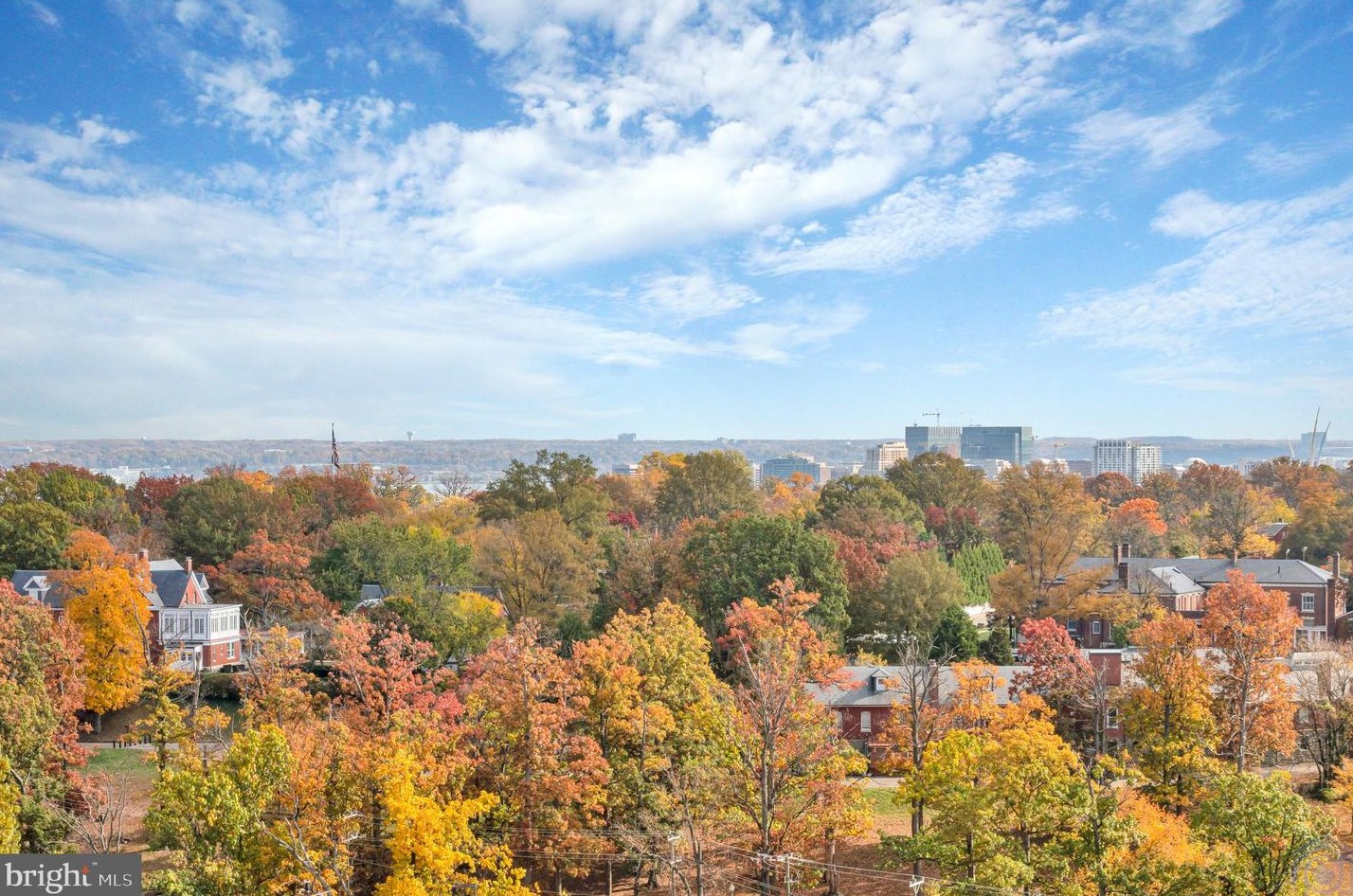 1301 Courthouse Rd, Arlington VA  22201-2502 exterior