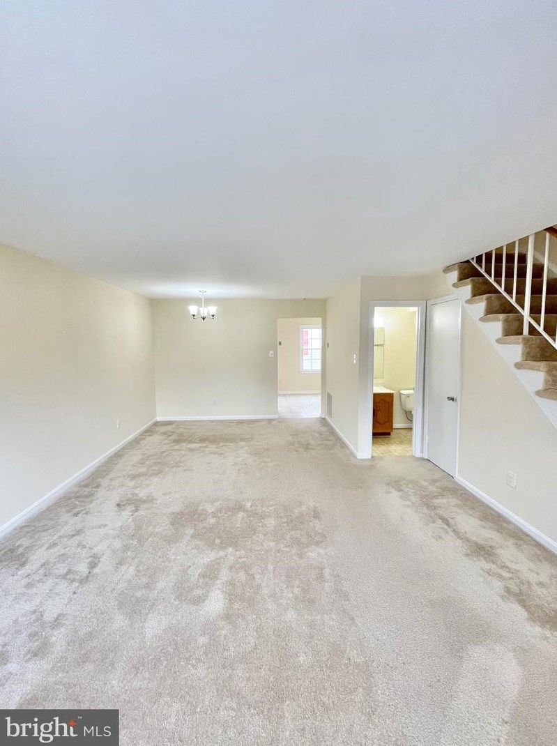 88 Bedford St, Arlington, VA 22201-1137