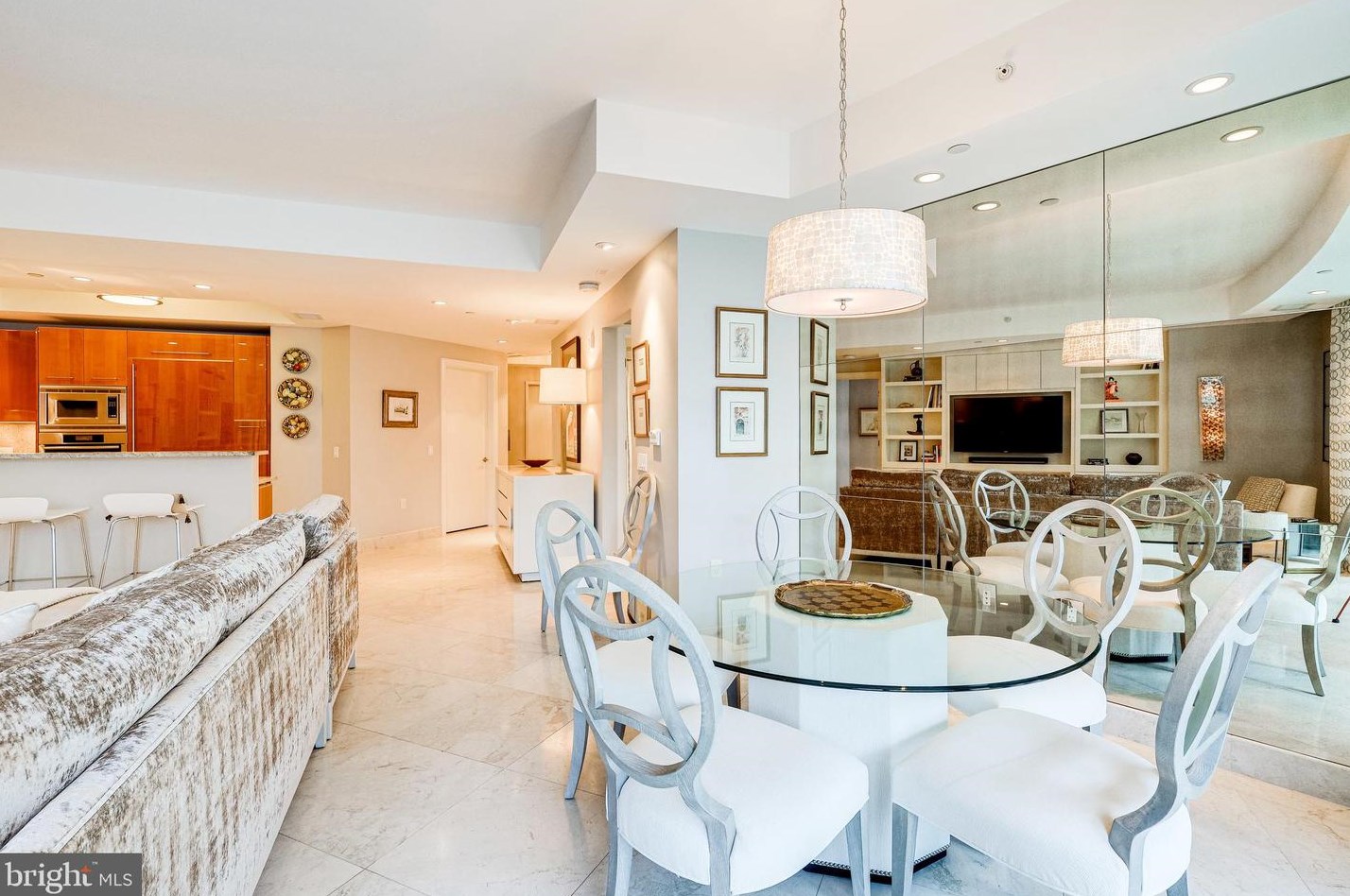 1881 N Nash St #201, Arlington, VA 22209
