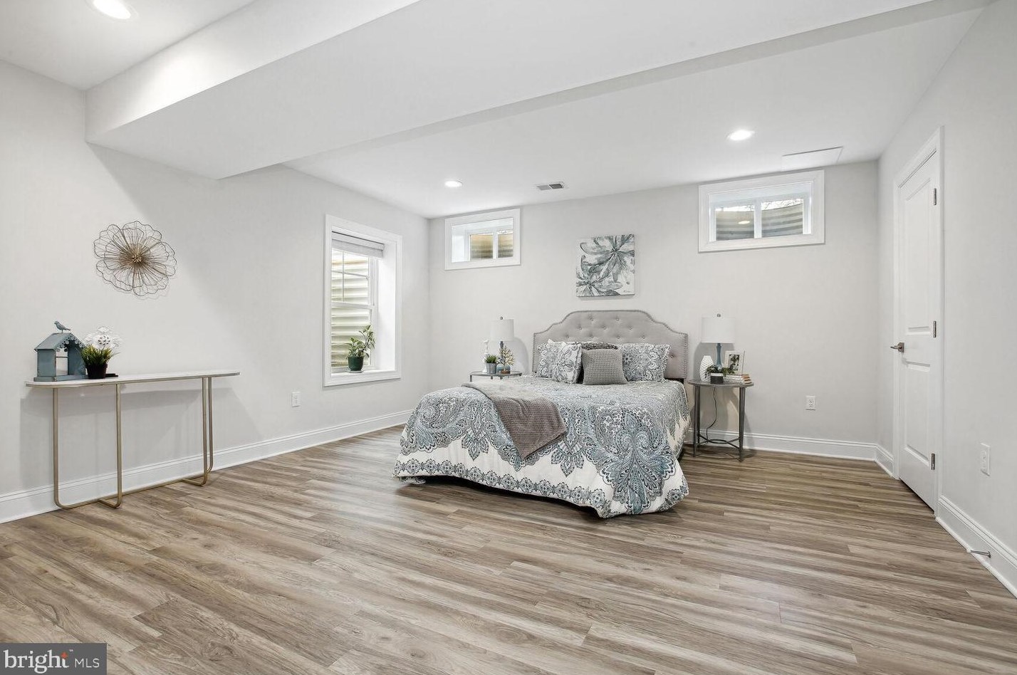 1244 Taylor St, Arlington VA 22201-5728 exterior