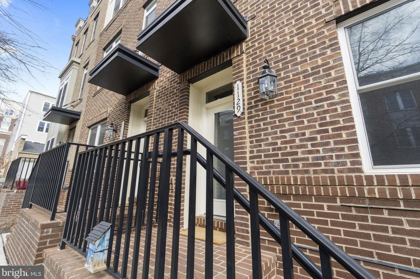 1129 Lincoln St, Arlington, VA 22204