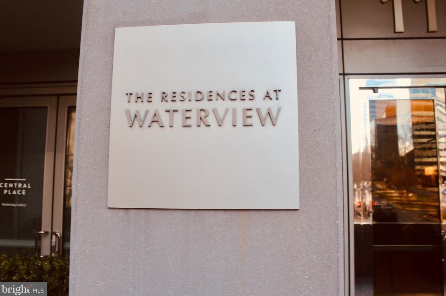 1111 19th St N #2705, Arlington, VA 22209