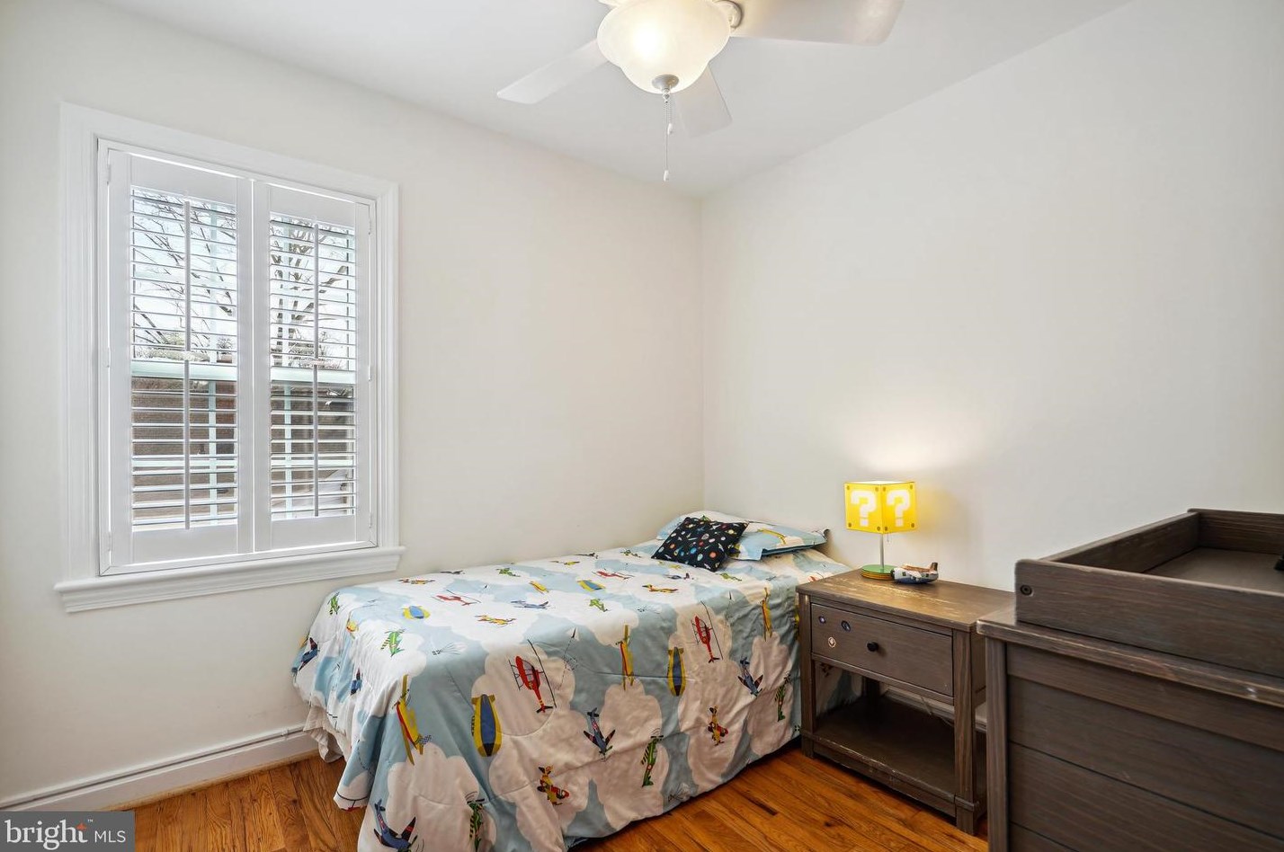 1231 Buchanan St, Arlington VA 22204-1345 exterior