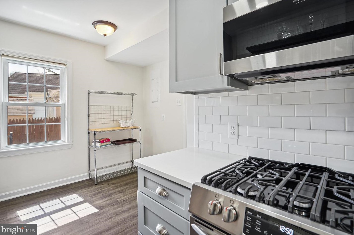 1231 Buchanan St, Arlington VA 22204-1345 exterior