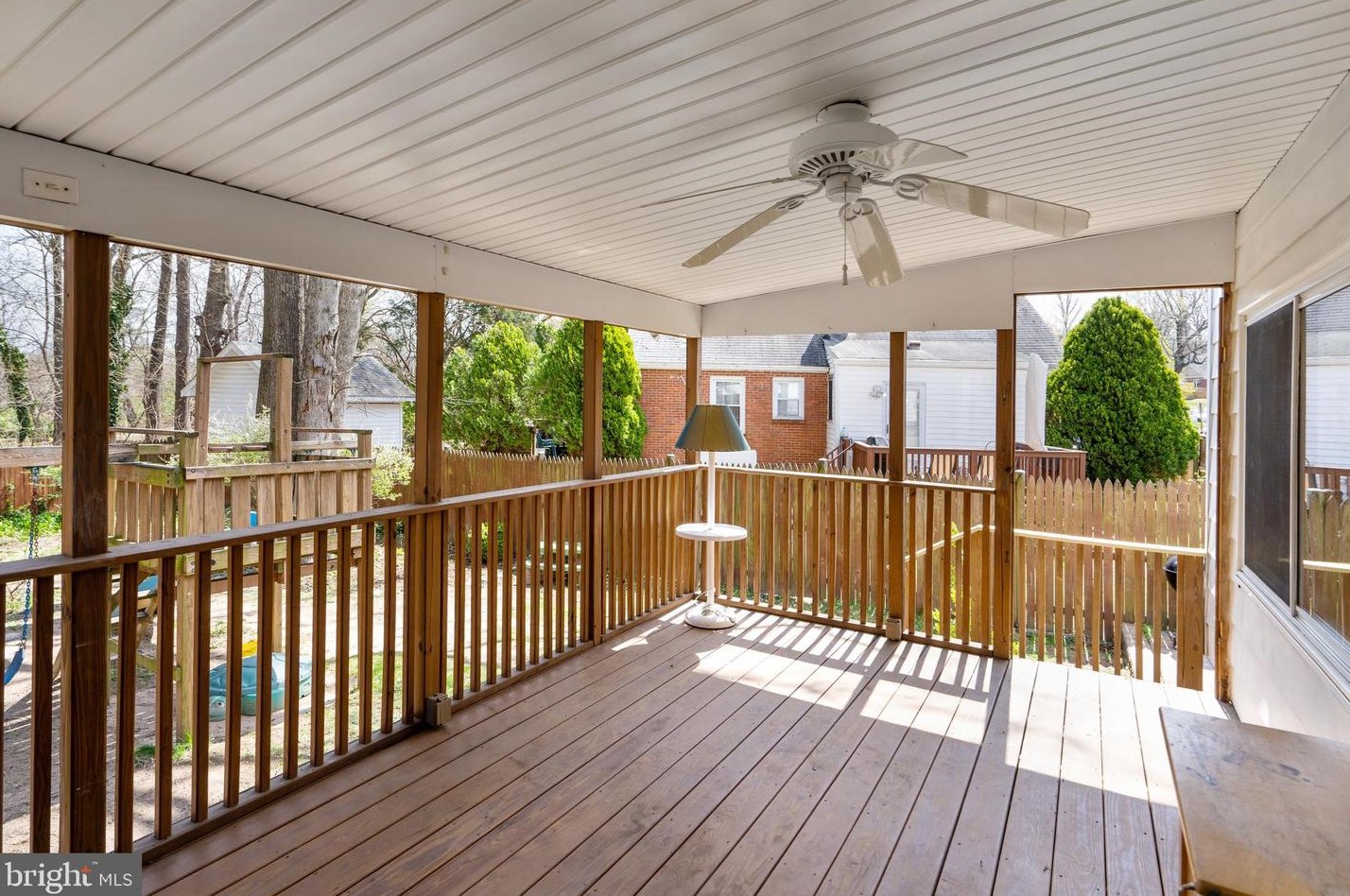 1231 Buchanan St, Arlington VA 22204-1345 exterior