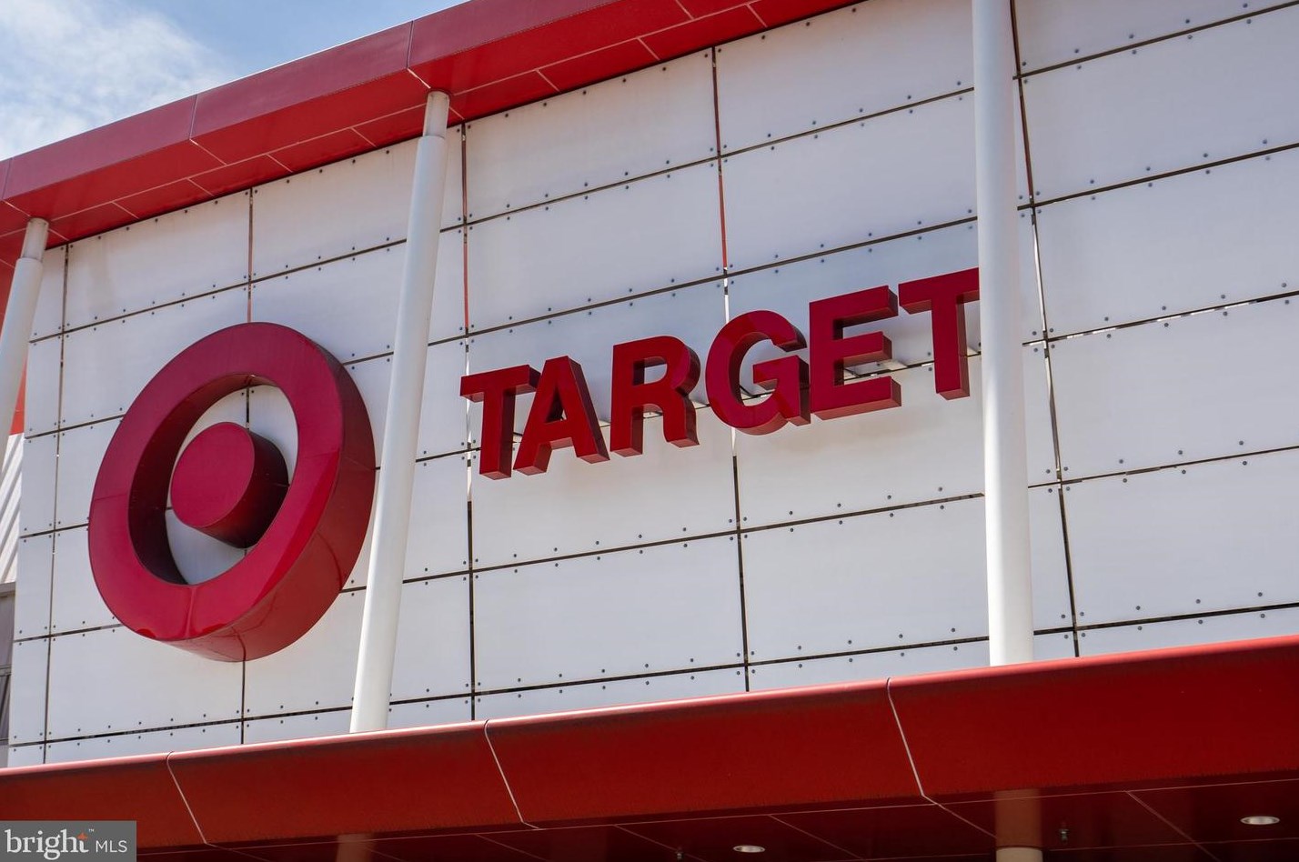 1231 Buchanan St, Arlington VA 22204-1345 exterior