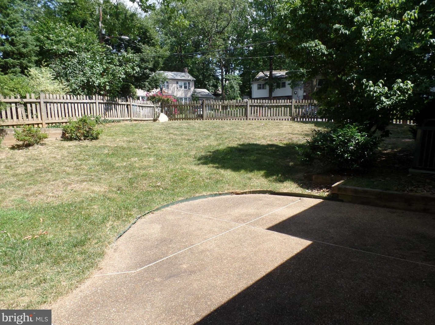 533 N Littleton St, Arlington, VA 22203