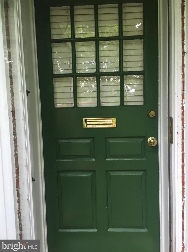 2802 Abingdon Street S #2802, Arlington, VA 22206