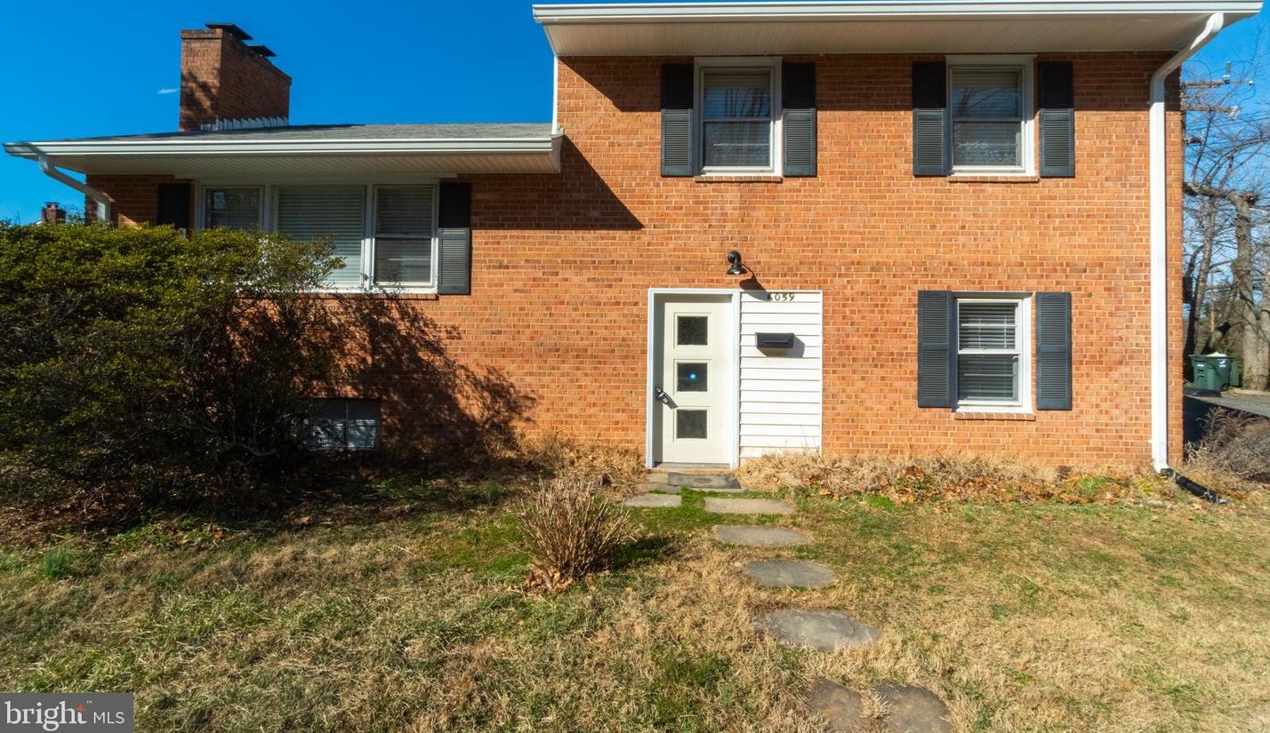 6059 Wilson Blvd, Arlington, VA 22205