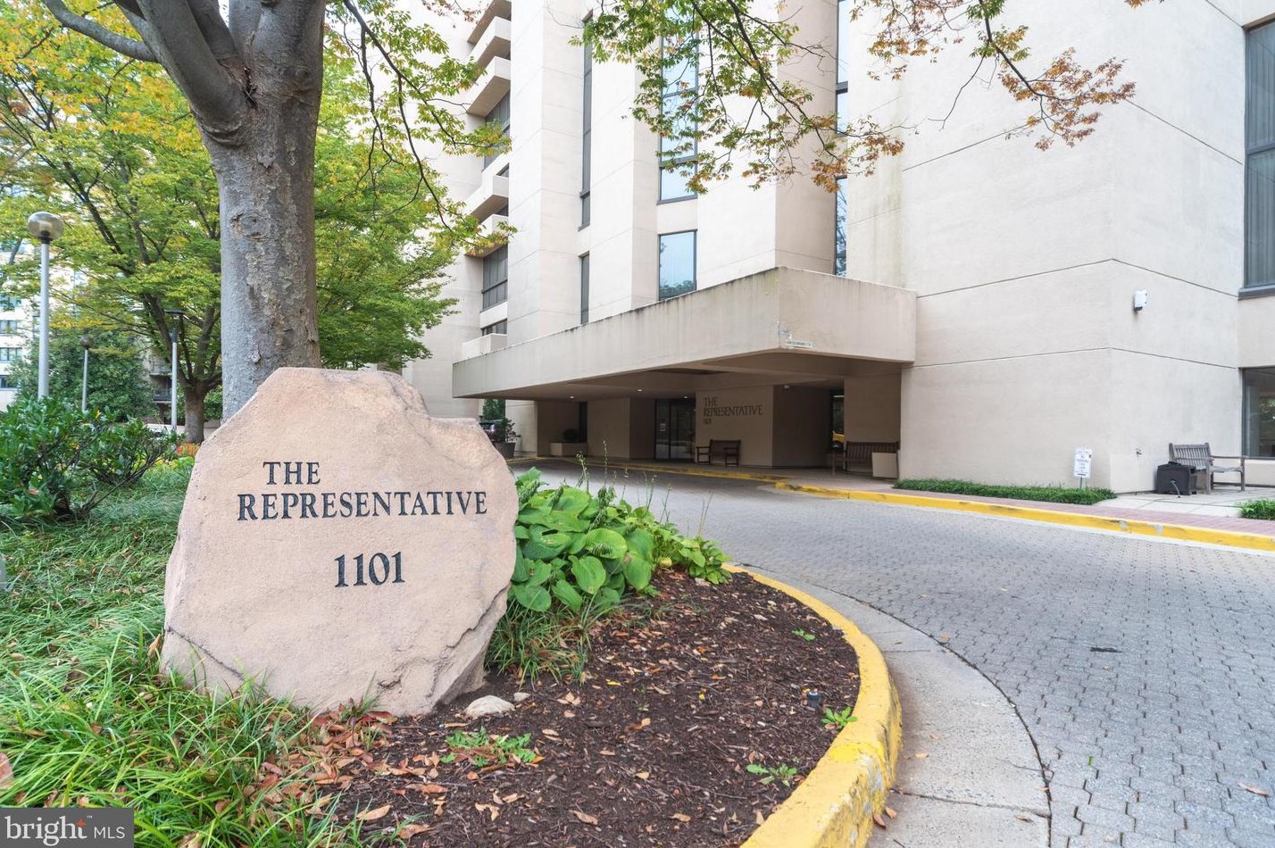 1101 S Arlington Ridge Road S #608, Arlington, VA 22202
