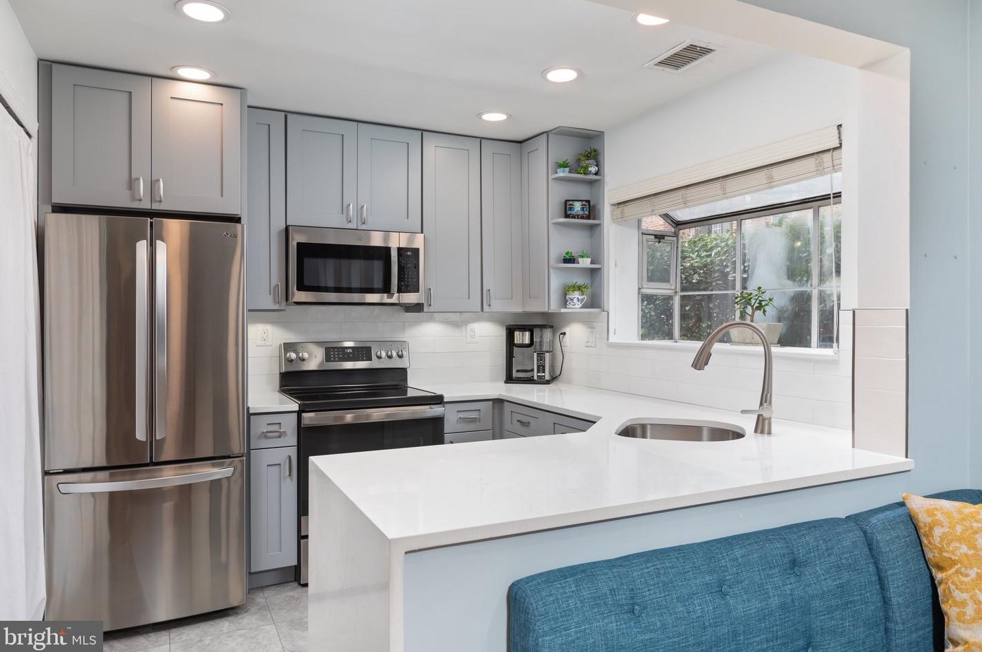 2588 S Arlington Mill Dr #e, Arlington, VA 22206