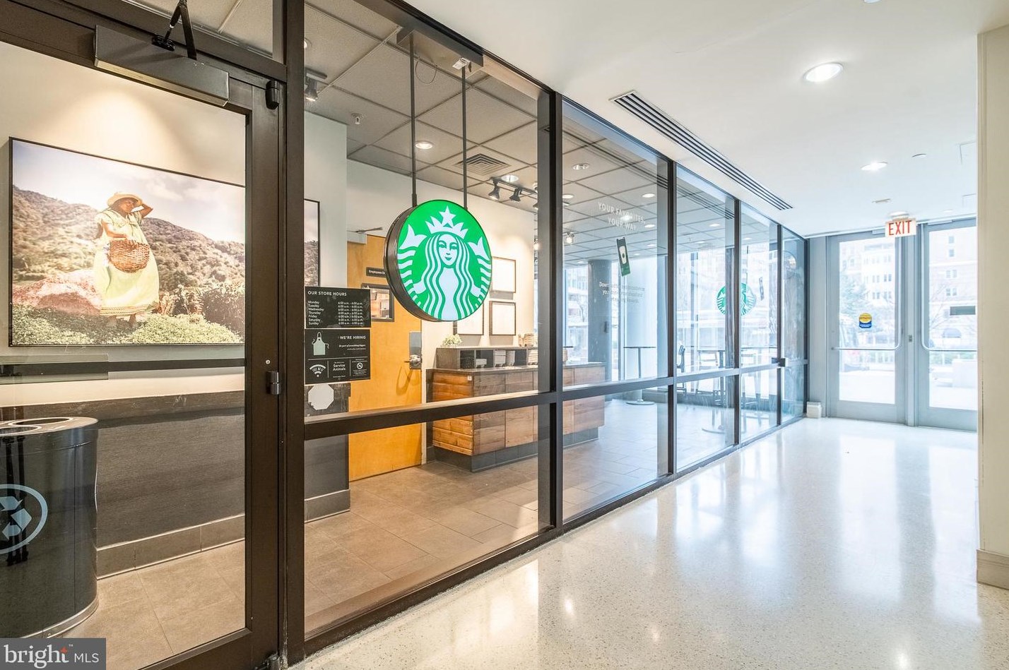 900 Stafford St, Arlington VA  22203-1842 exterior