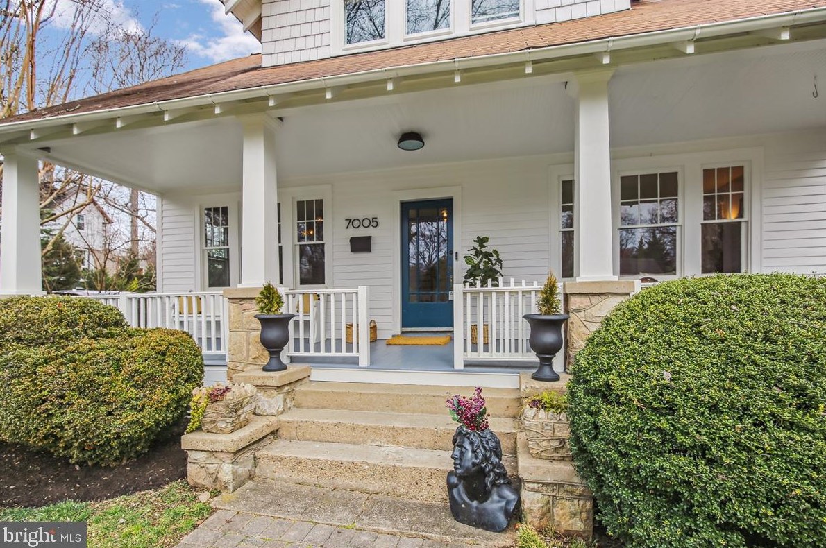 7005 Fairfax Dr, Arlington, VA 22213-1727