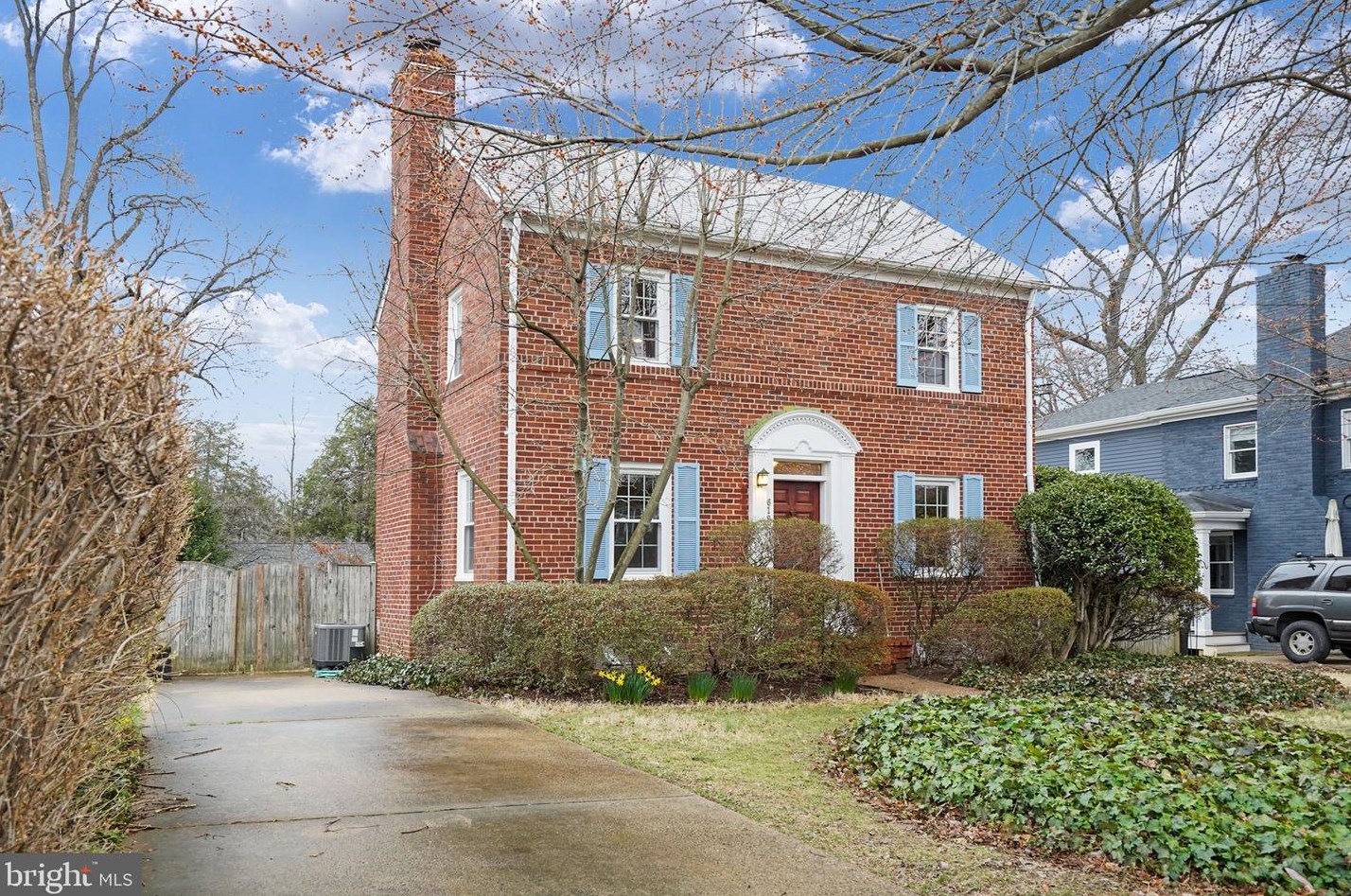 619 Stafford St, Arlington VA  22204-1443 exterior
