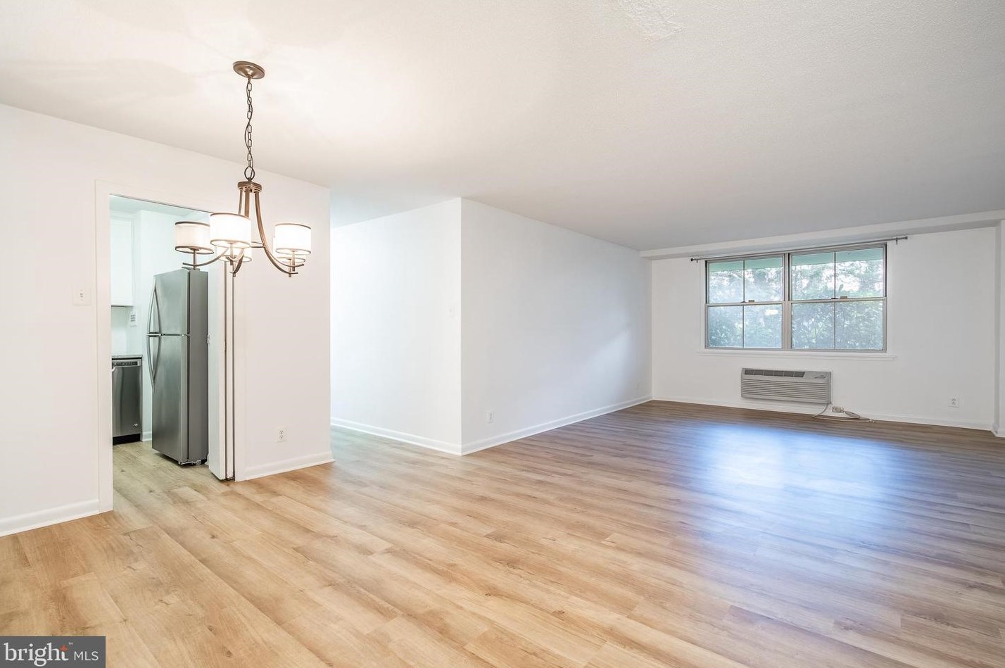 2030 N Adams St #303, Arlington, VA 22201