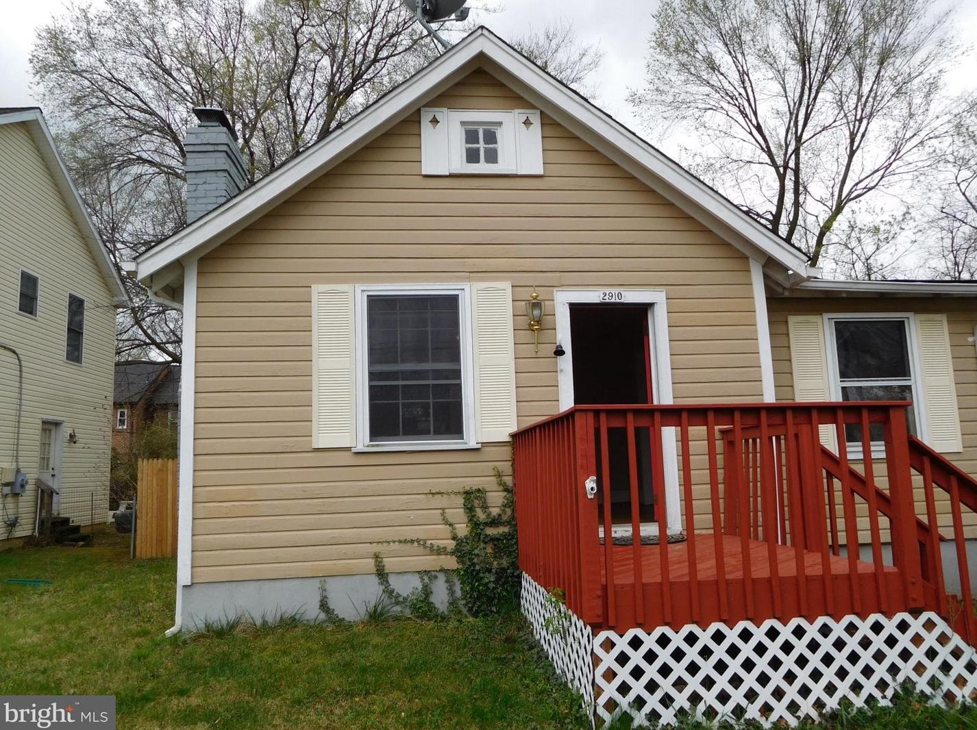 2910 16th St S, Arlington, VA 22204