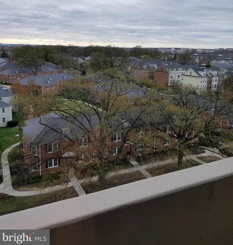 4141 N Henderson Rd #705, Arlington, VA 22203