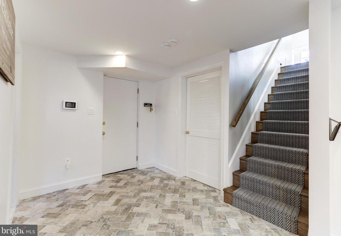 3924 Upland St, Arlington VA  22207-4642 exterior