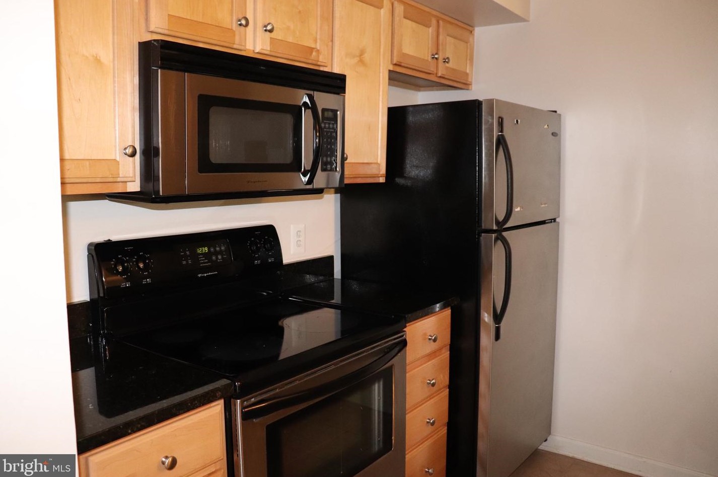 1024 N Utah St #915, Arlington, VA 22201