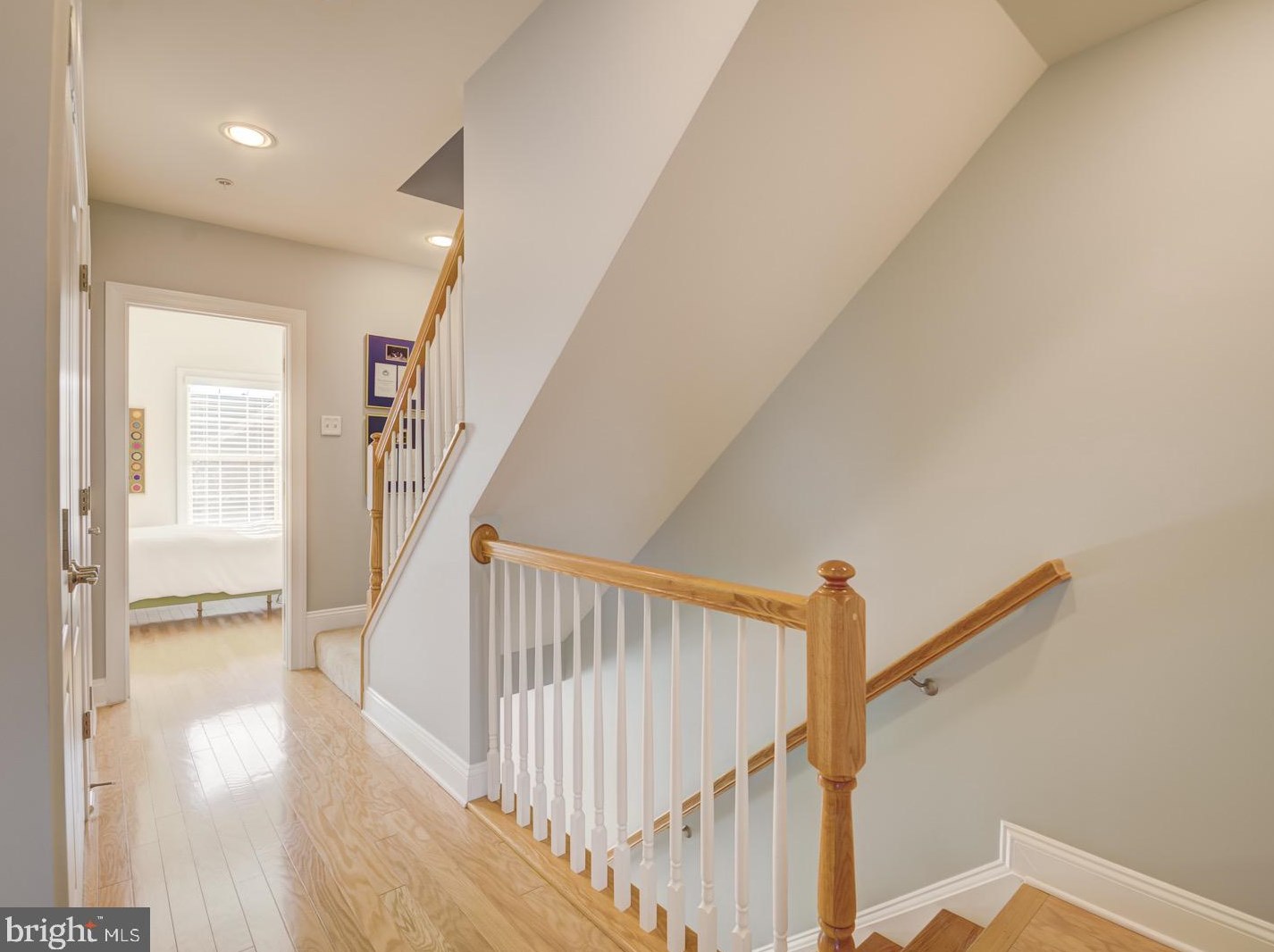 401 George Mason Dr, Arlington VA 22203-2502 exterior