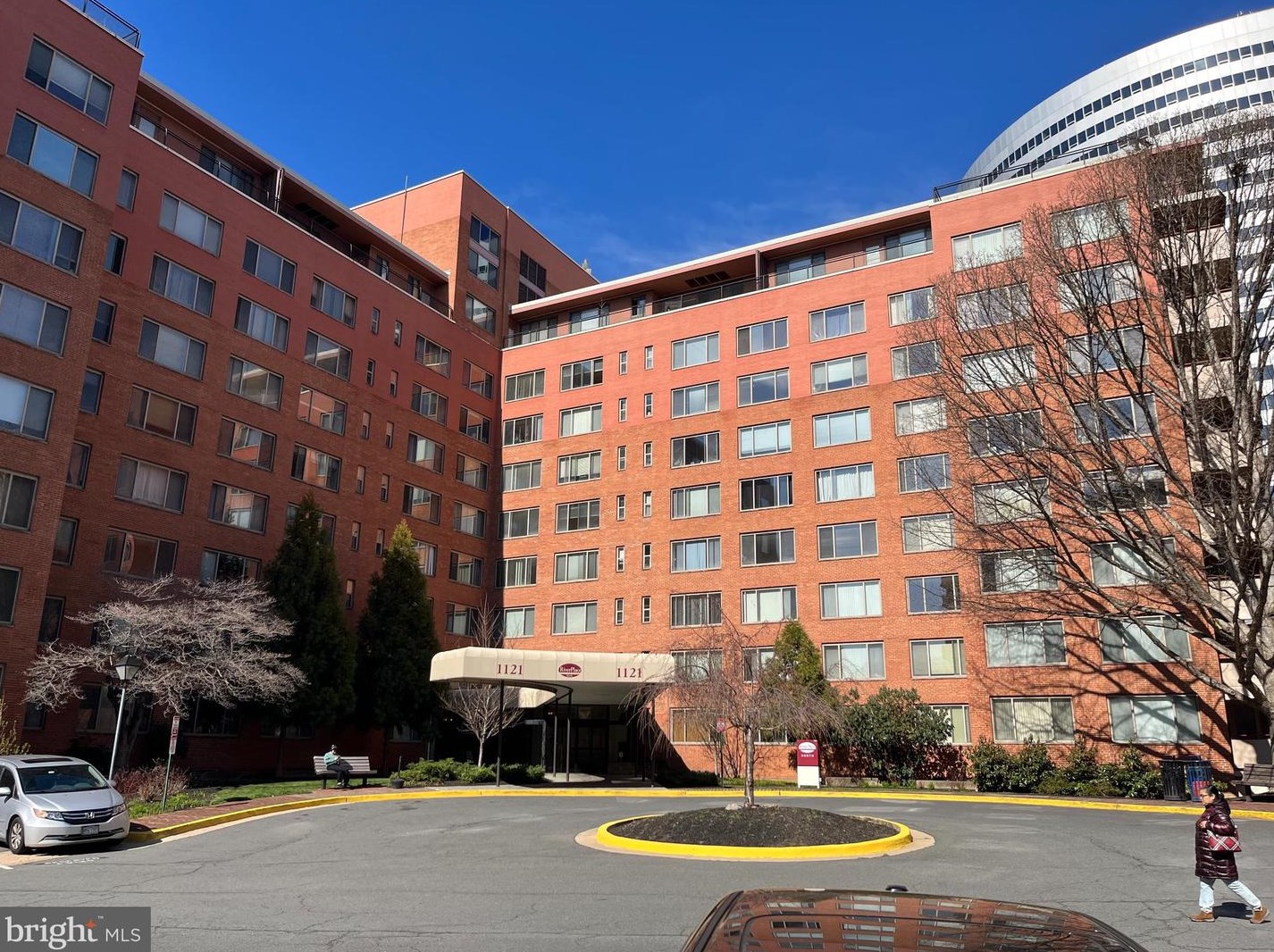 1121 Arlington Blvd #602, Arlington, VA 22209
