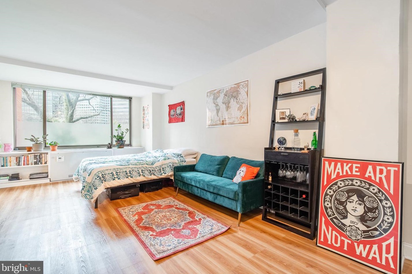 1111 Arlington Blvd #208, Arlington, VA 22209