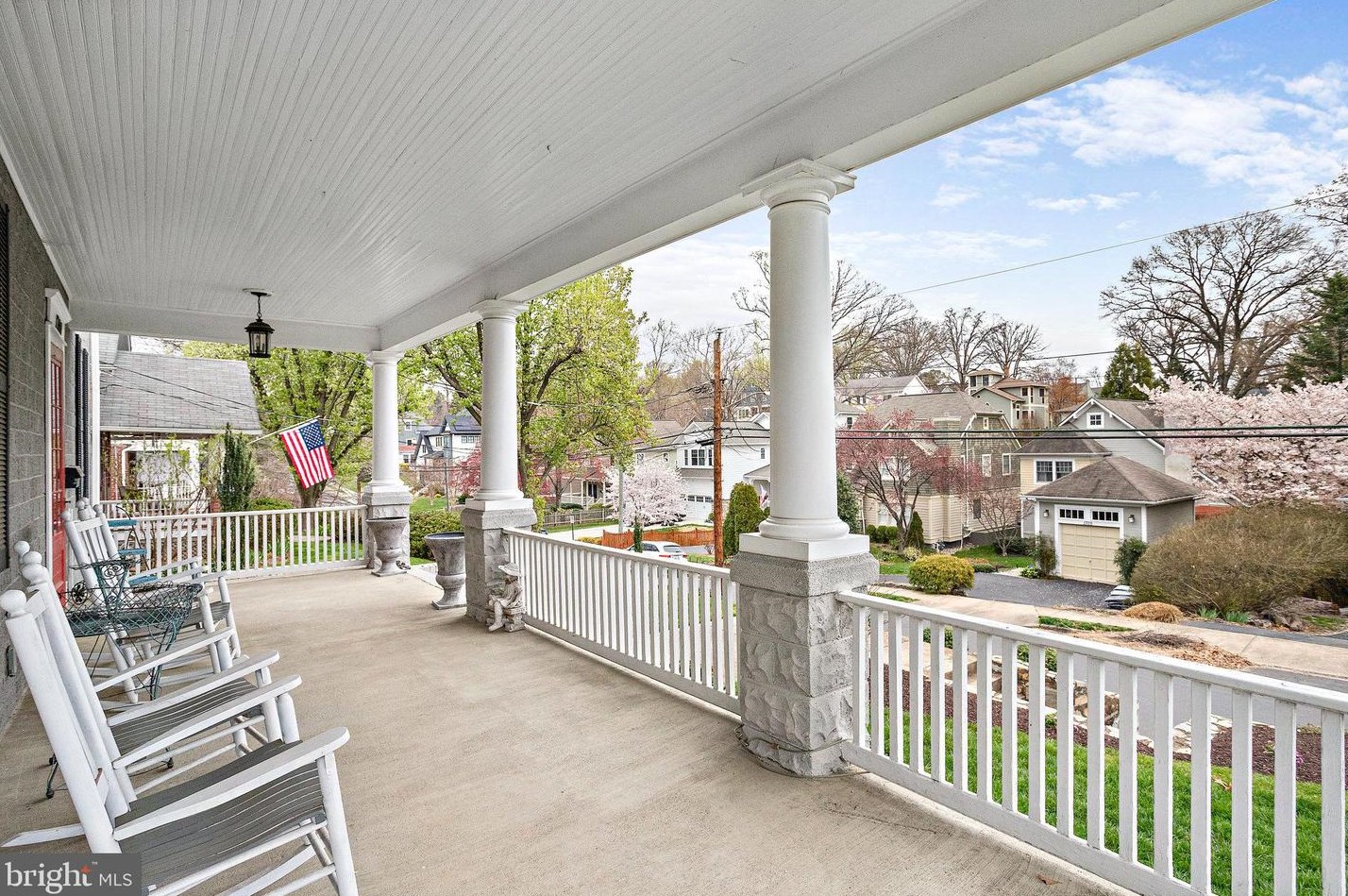 1700 Taylor St, Arlington VA 22204-4046 exterior