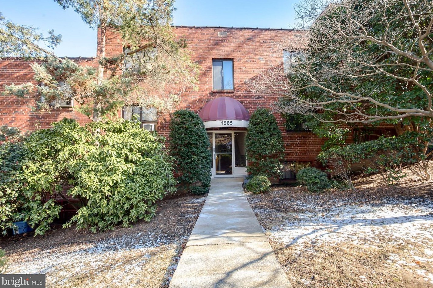1565 N Colonial Ter #104-z, Arlington, VA
