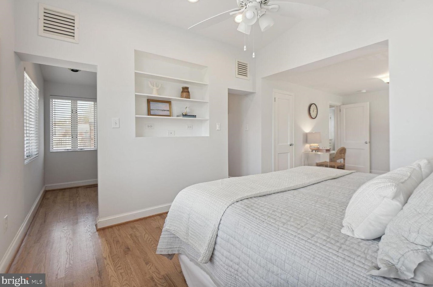 2632 Pocomoke St, Arlington VA  22207-1004 exterior