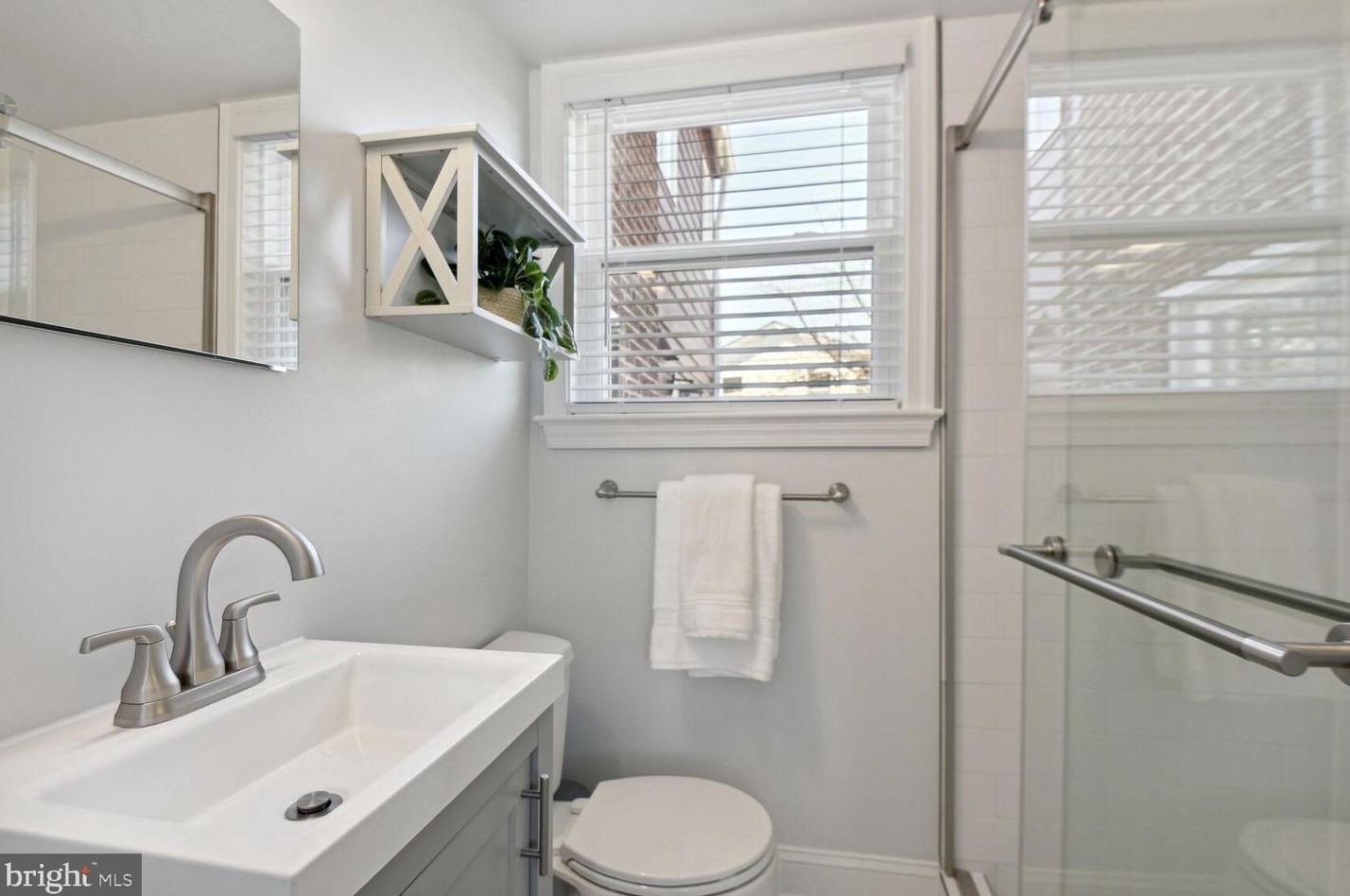 2632 Pocomoke St, Arlington VA  22207-1004 exterior