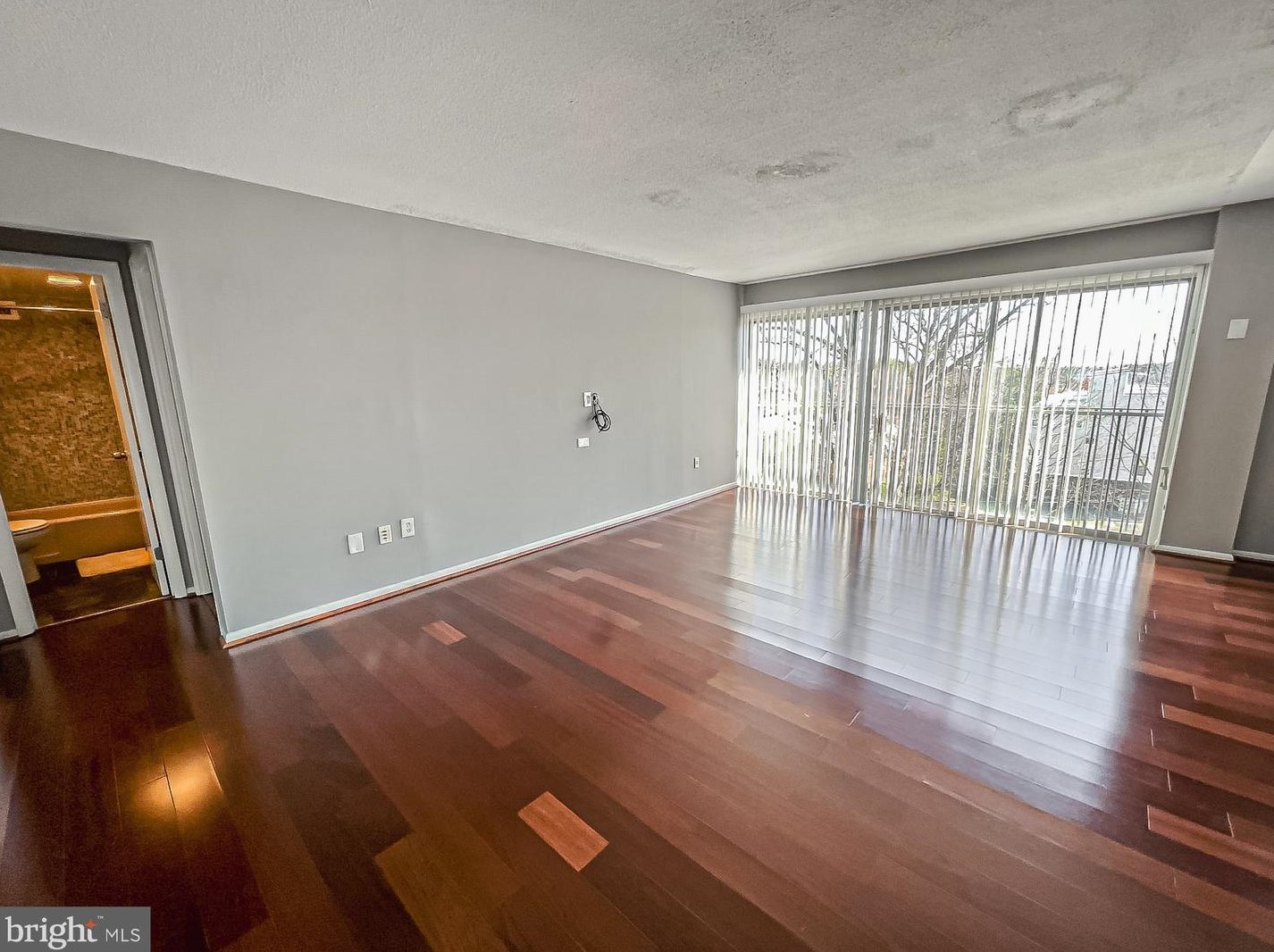 4241 Columbia Pike #403, Arlington, VA 22204