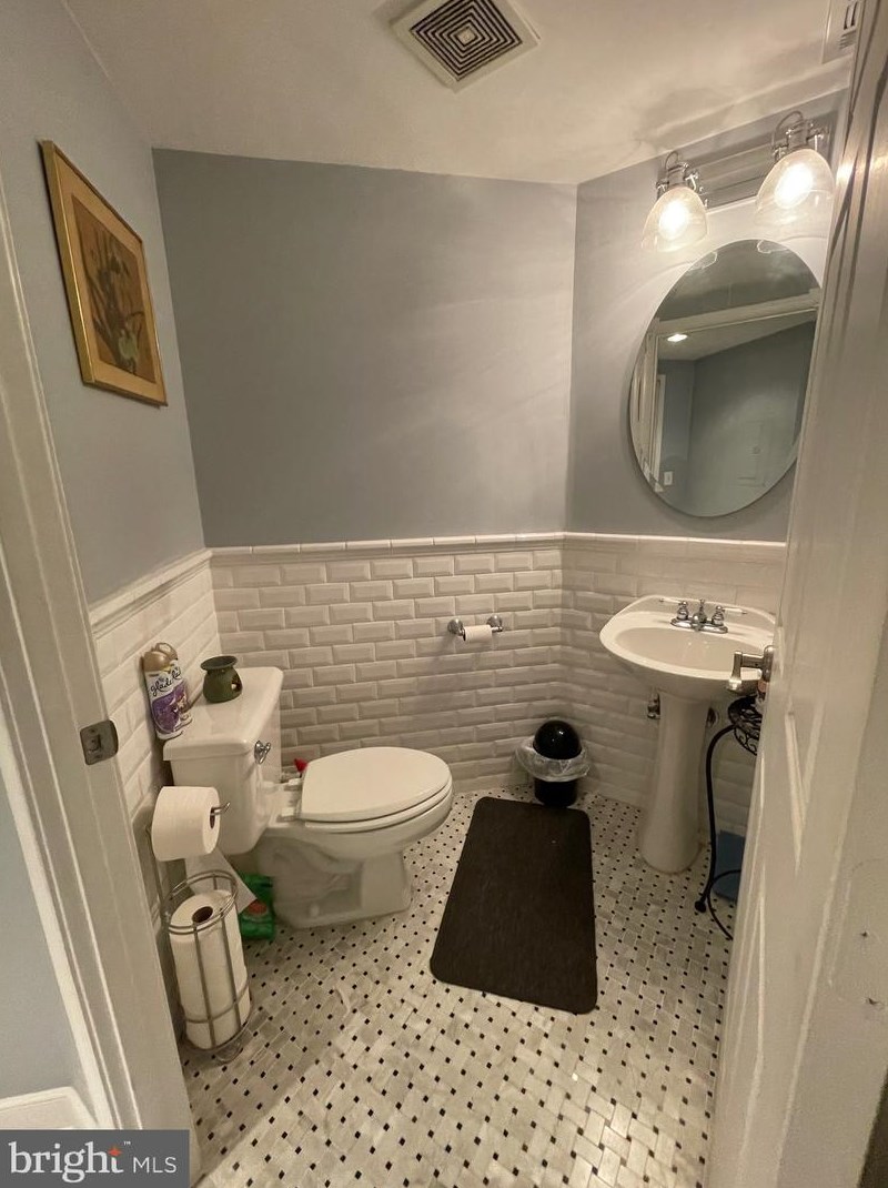 1045 N Utah St #2-110, Arlington, VA