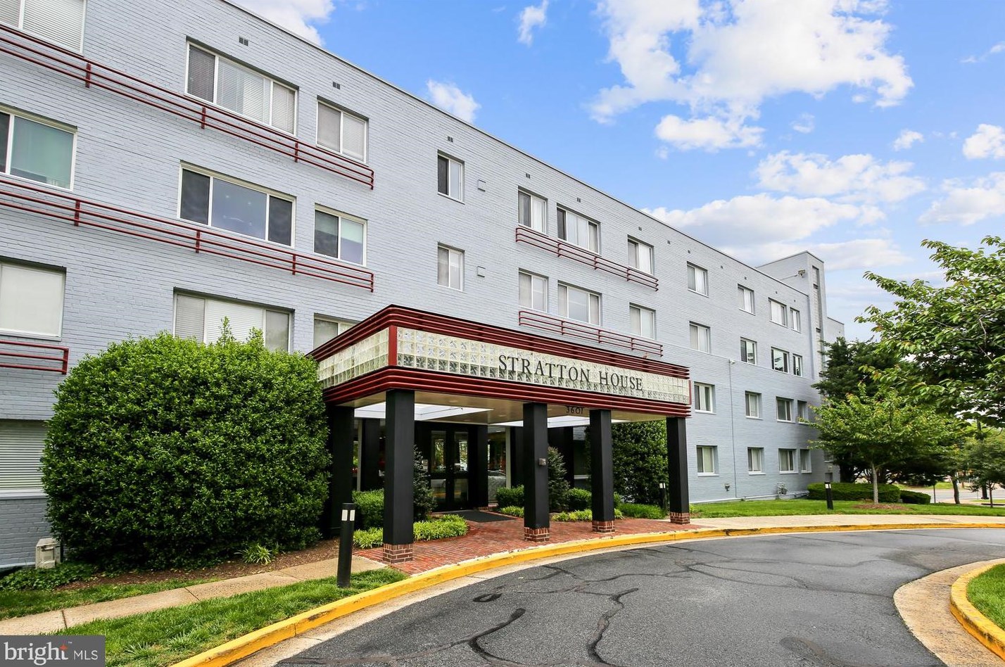 3701 5th St S #110, Arlington, VA 22204