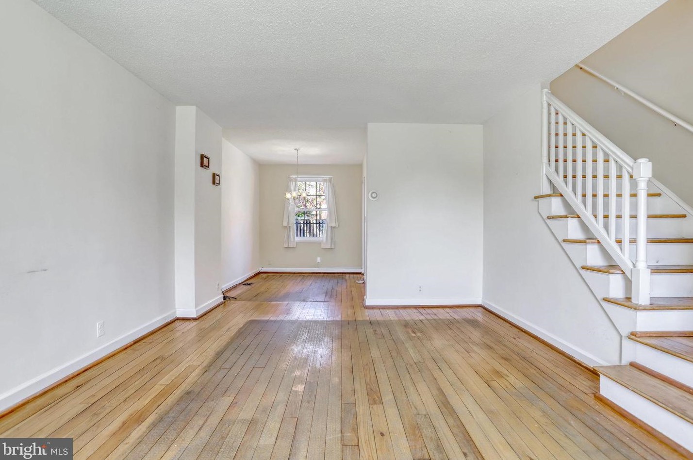 3430 Wakefield St, Arlington, VA 22206-1706