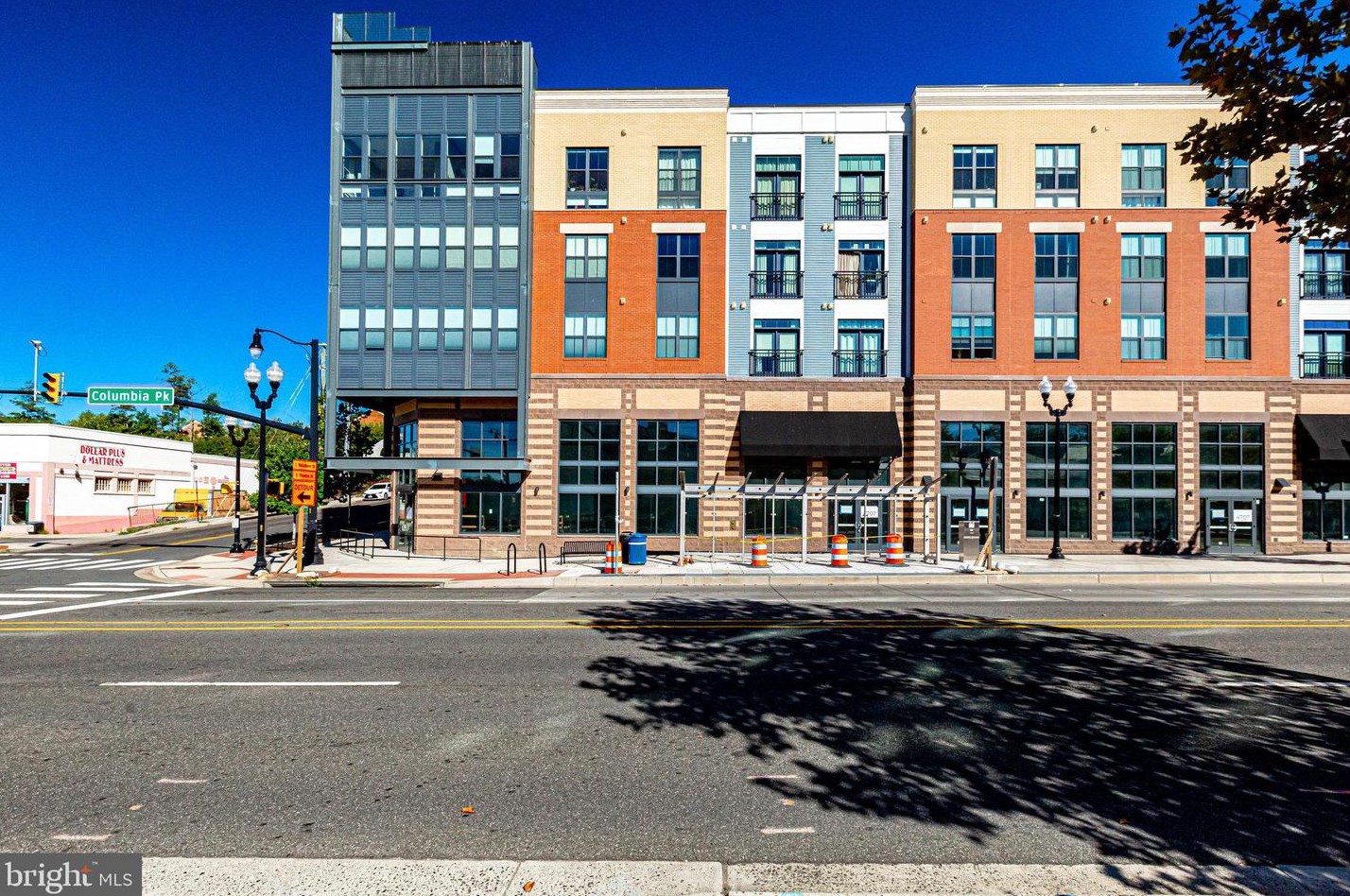 989 S Buchanan St #425, Arlington, VA 22204