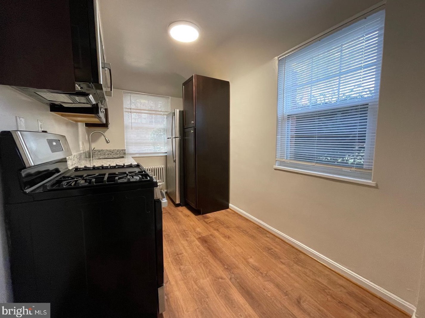 1404 12th St N #23, Arlington, VA 22209