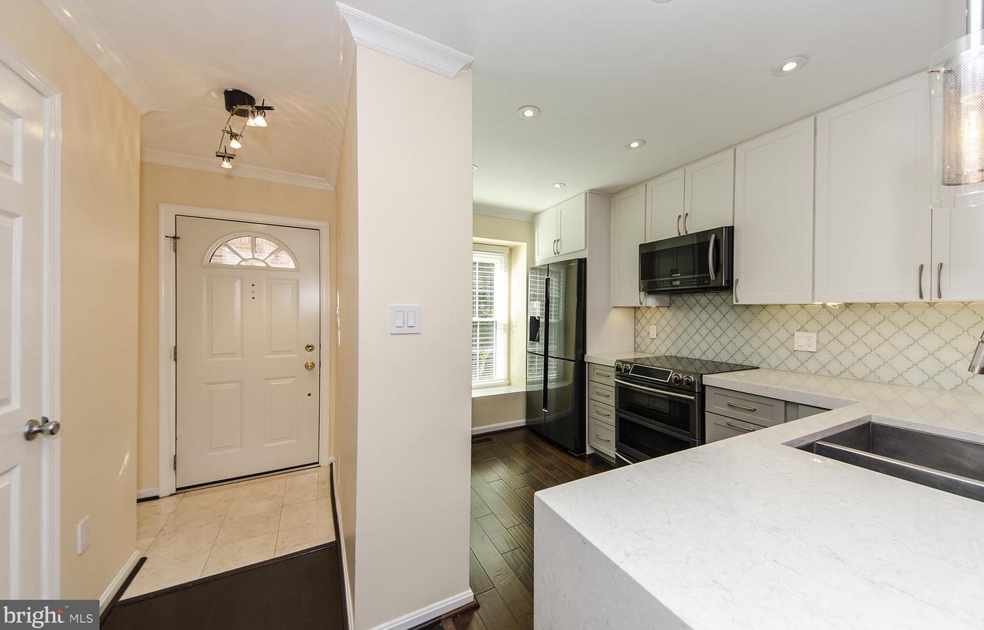 734 Vermont Street N, Arlington, VA 22203