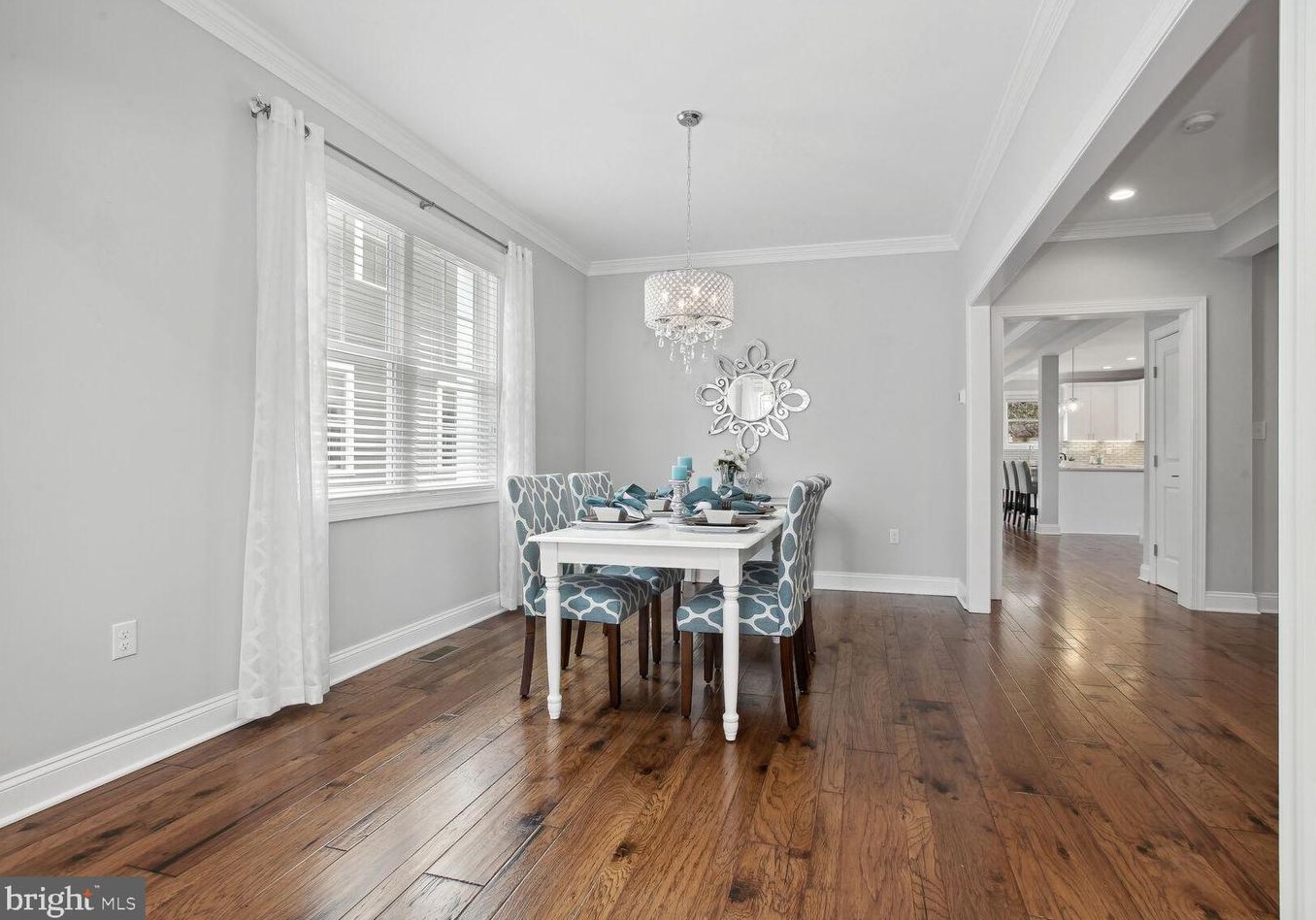 1244 Taylor St, Arlington VA 22201-5728 exterior