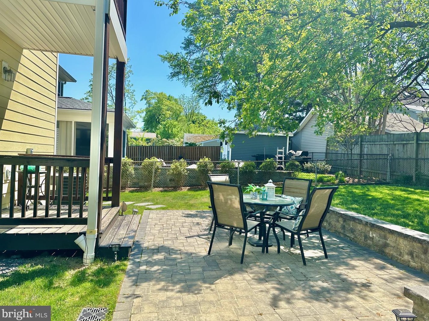 1244 Taylor St, Arlington VA 22201-5728 exterior