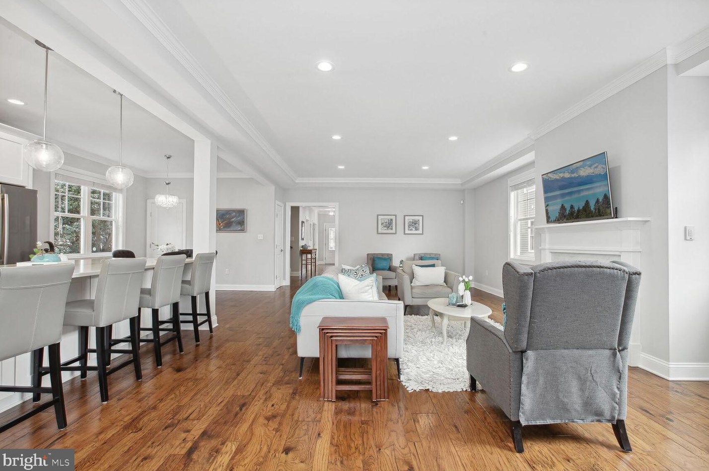 1244 Taylor St, Arlington VA 22201-5728 exterior