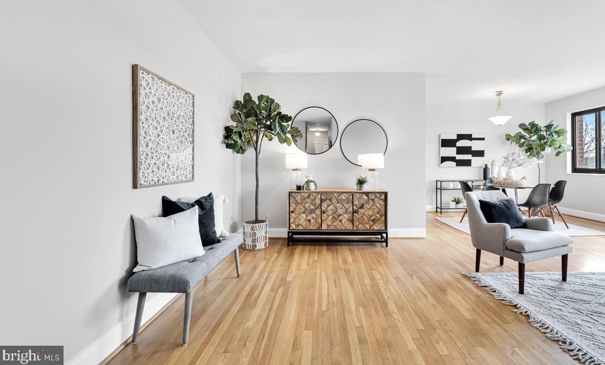 1300 S Arlington Ridge Rd #602, Arlington, VA 22202