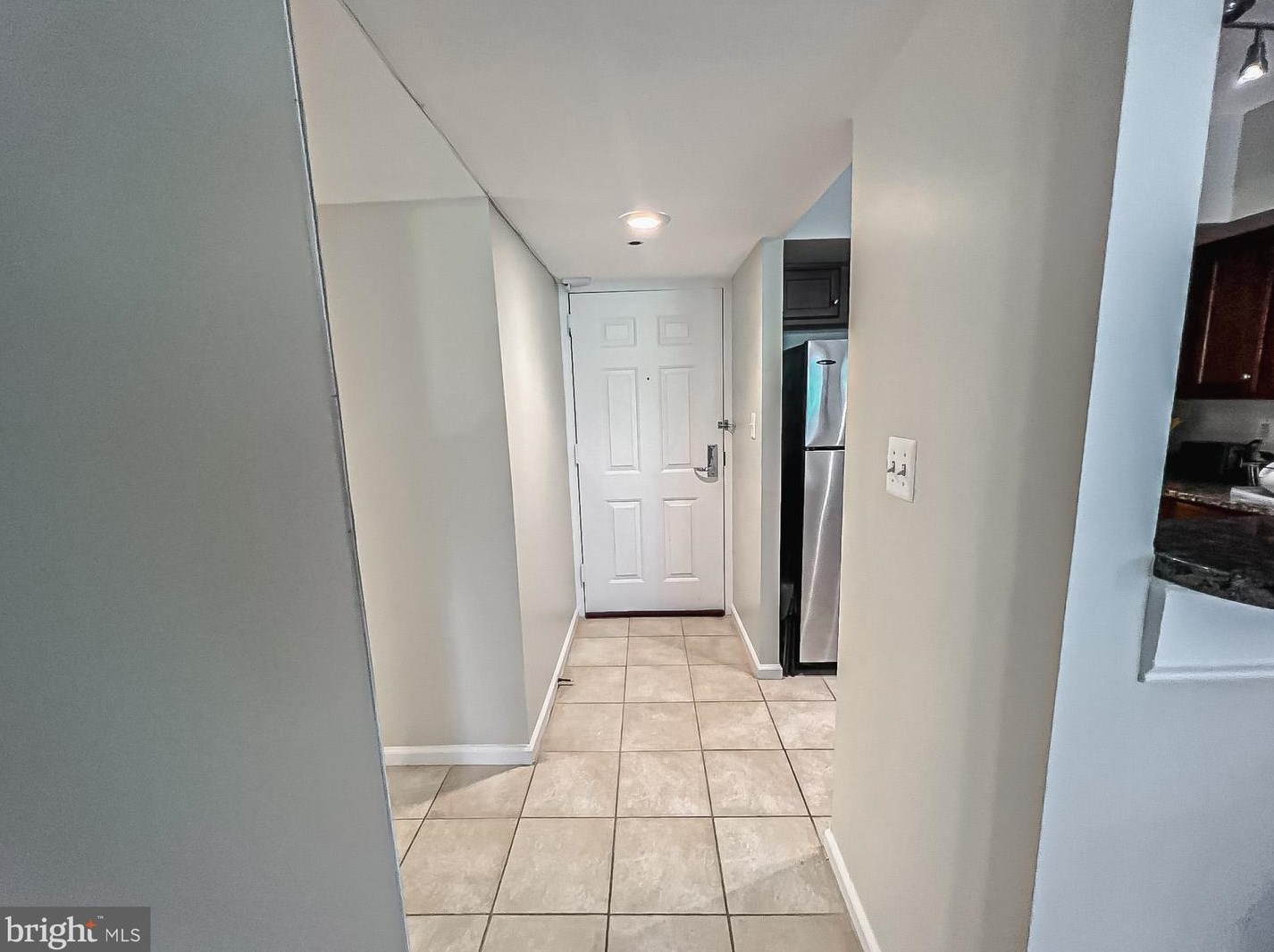 1001 N Randolph St #214, Arlington, VA 22201