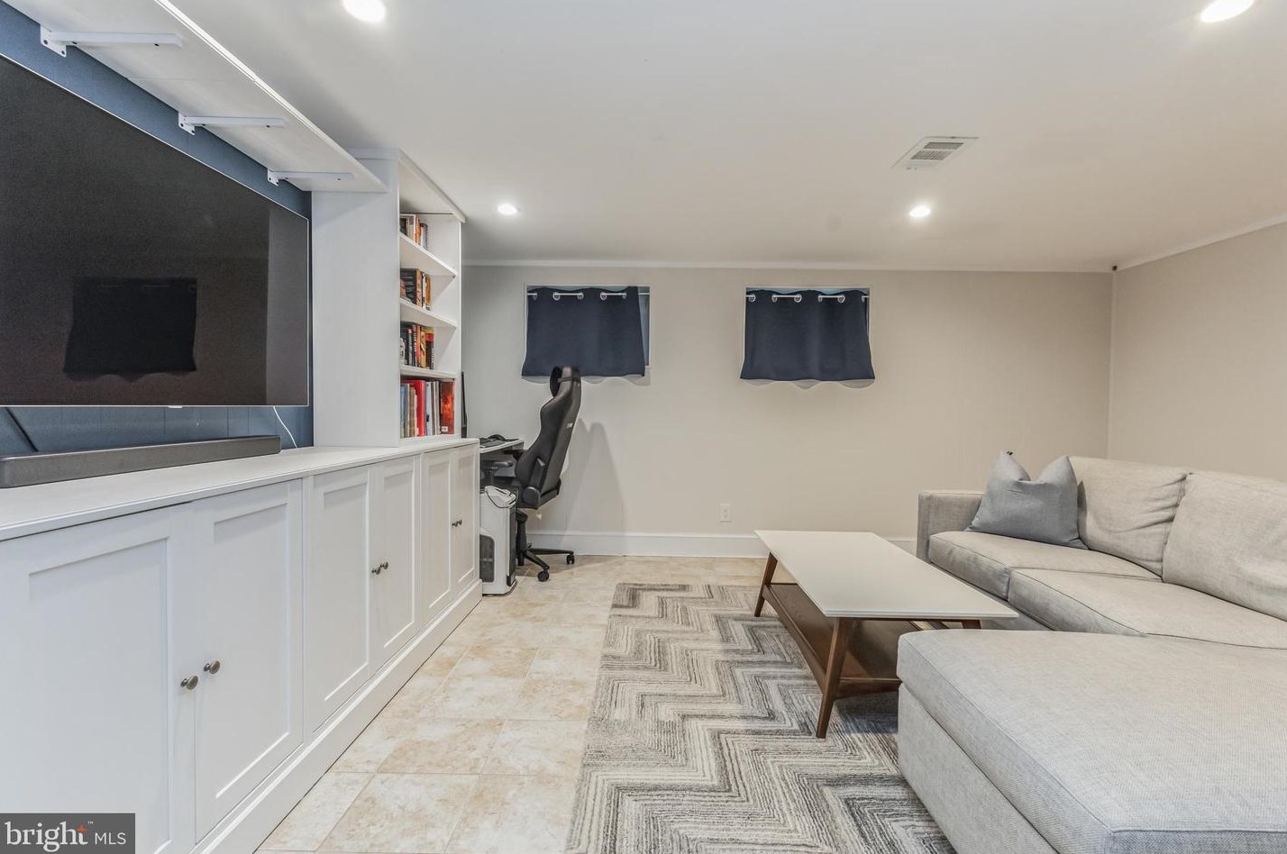 3363 Stafford St, Arlington VA 22206-1916 exterior