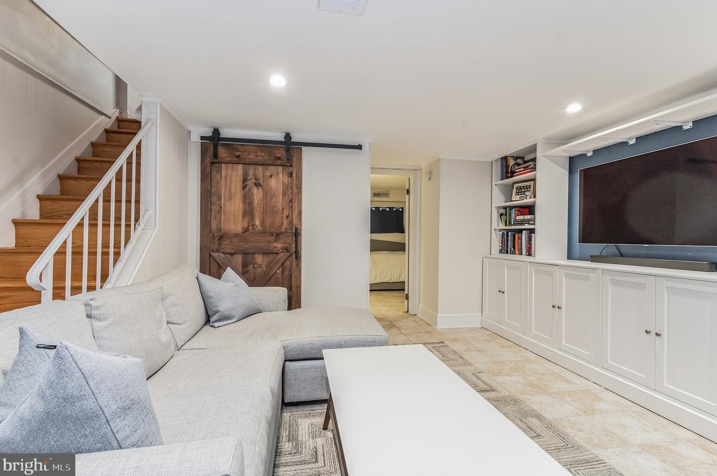 3363 Stafford St, Arlington VA 22206-1916 exterior