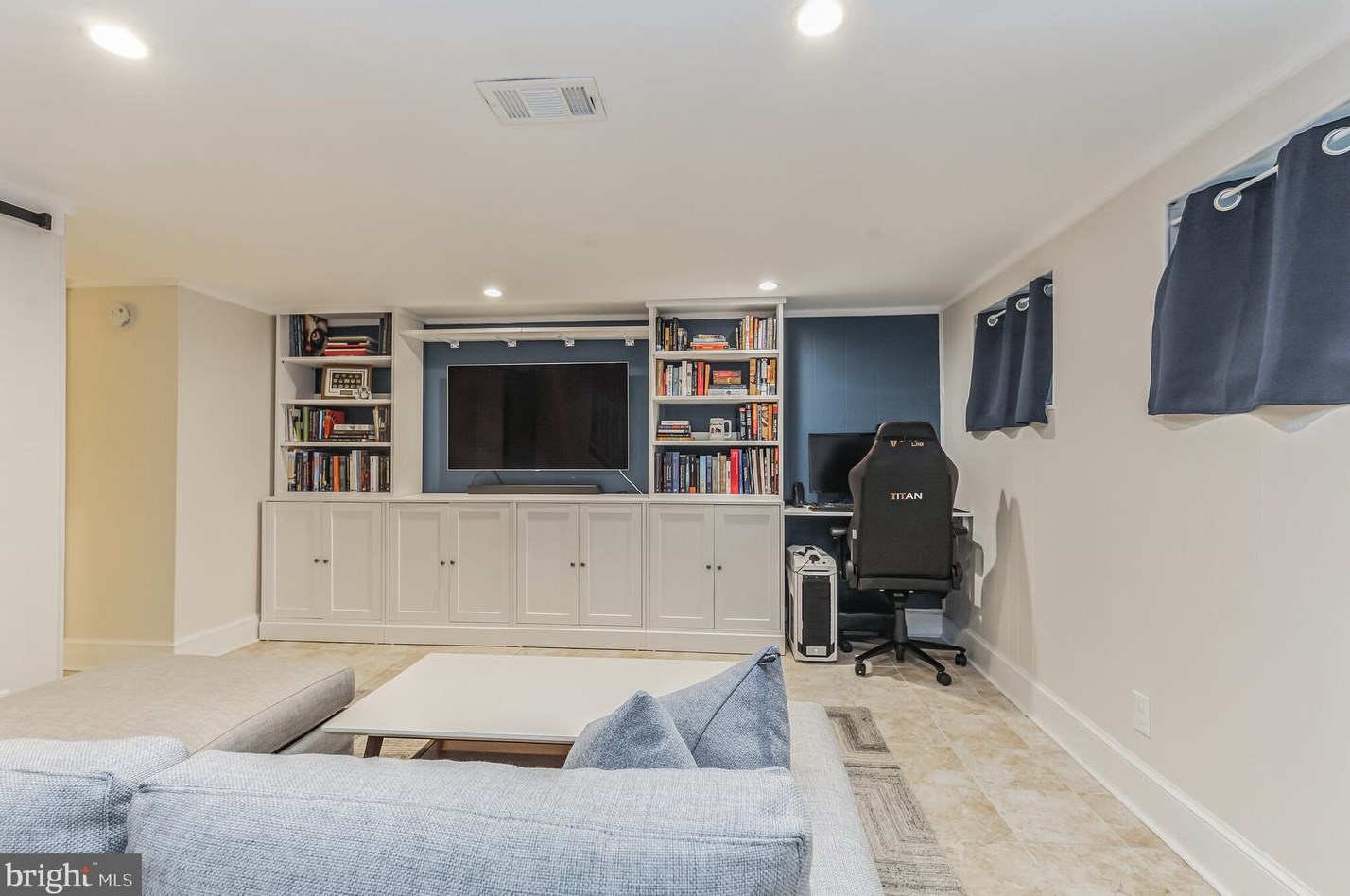 3363 Stafford St, Arlington VA 22206-1916 exterior