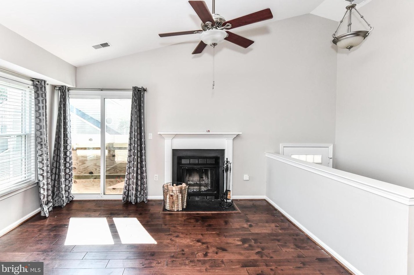2801 S Woodrow St, Arlington, VA 22206