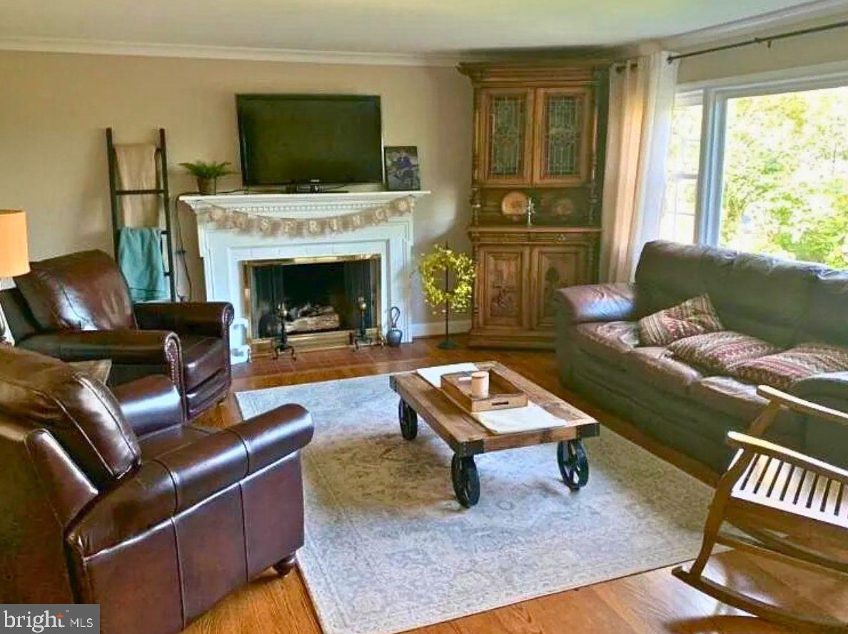 3012 Grant St, Arlington VA  22202-2333 exterior