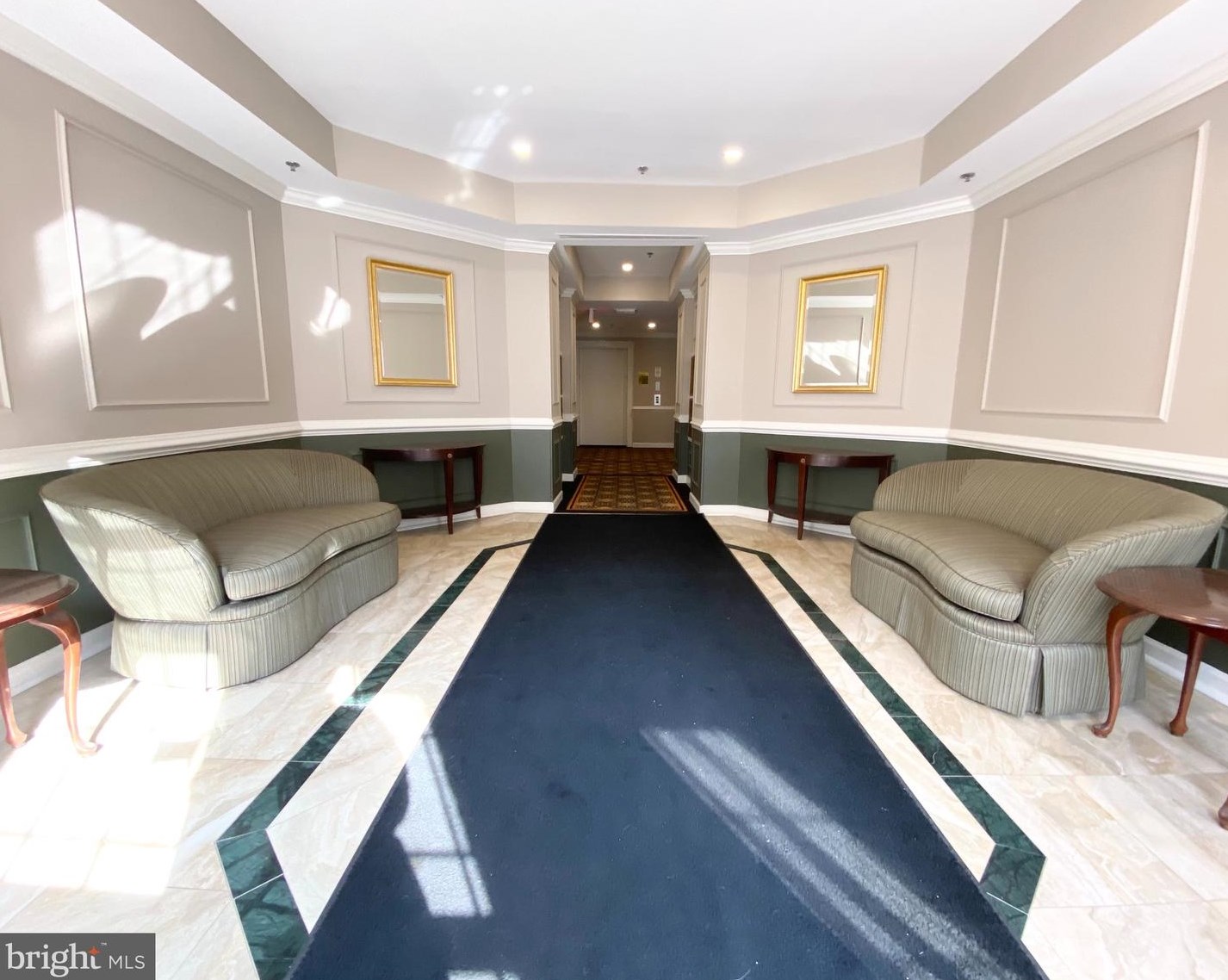 1321 N Adams Ct #203, Arlington, VA 22201
